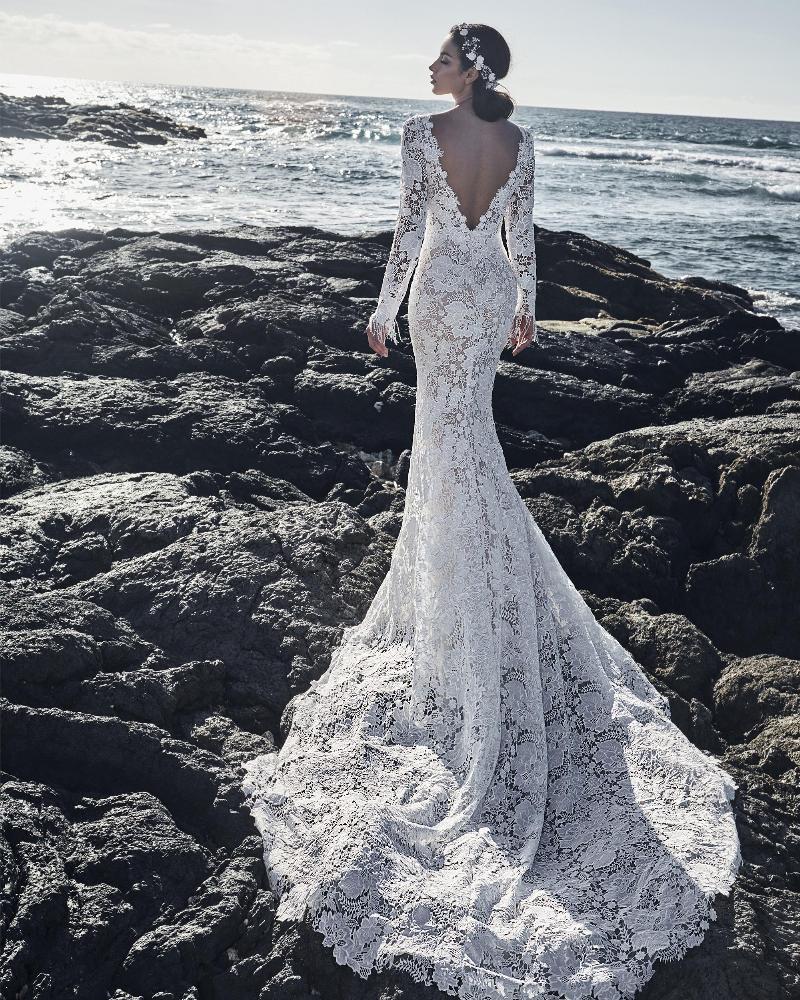 120203 vintage long sleeve lace wedding dress with low back2